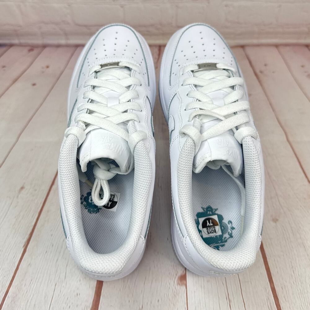 Nike Air Force 1 Low Triple White Shoes Size 7Y/Women's Size 8.5 (DH2920-111) - Picture 8 of 11
